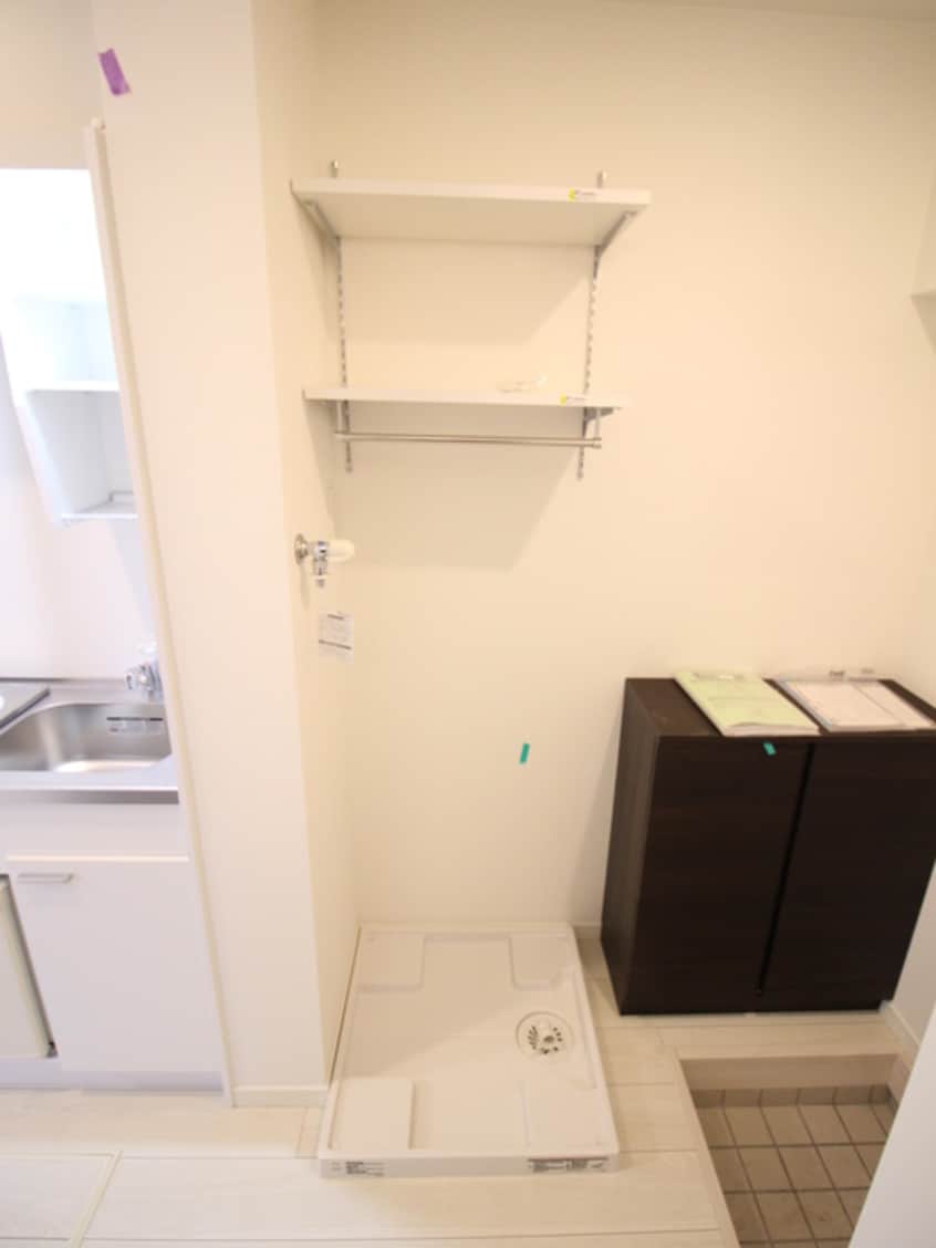 洗濯機置場 サイドガレージ矢部