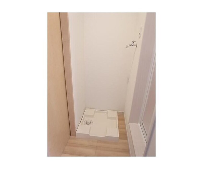 洗濯機置場 アーバンコート白鳥