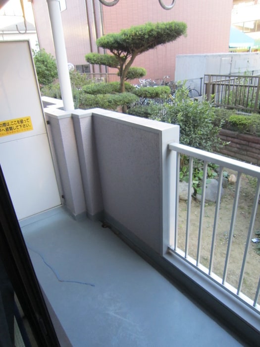 室内からの展望 ヴィラ・カルティエ
