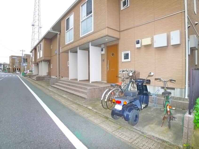 駐輪場 メゾンリバーアイランドＡ