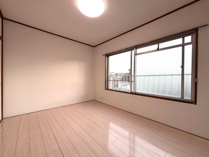 居室 サンハイツ 2