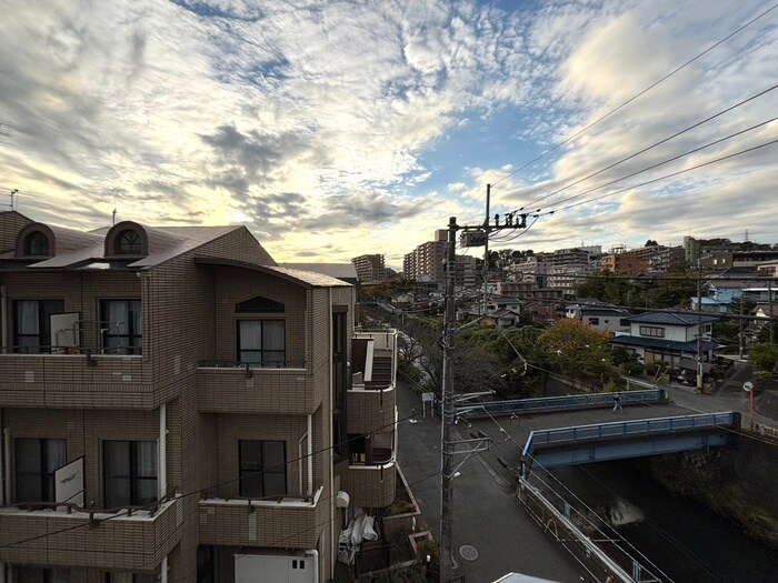 室内からの展望 サンハイツ 2