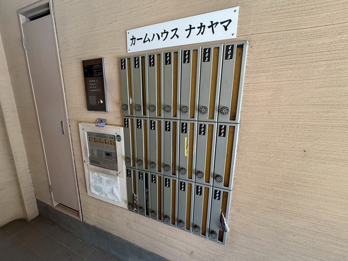 エントランス部分 カ－ムハウス中山