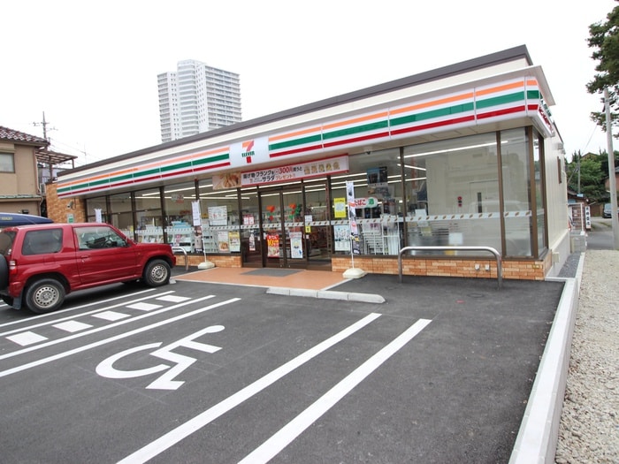 セブンイレブン(コンビニ)まで660m アネックス草加