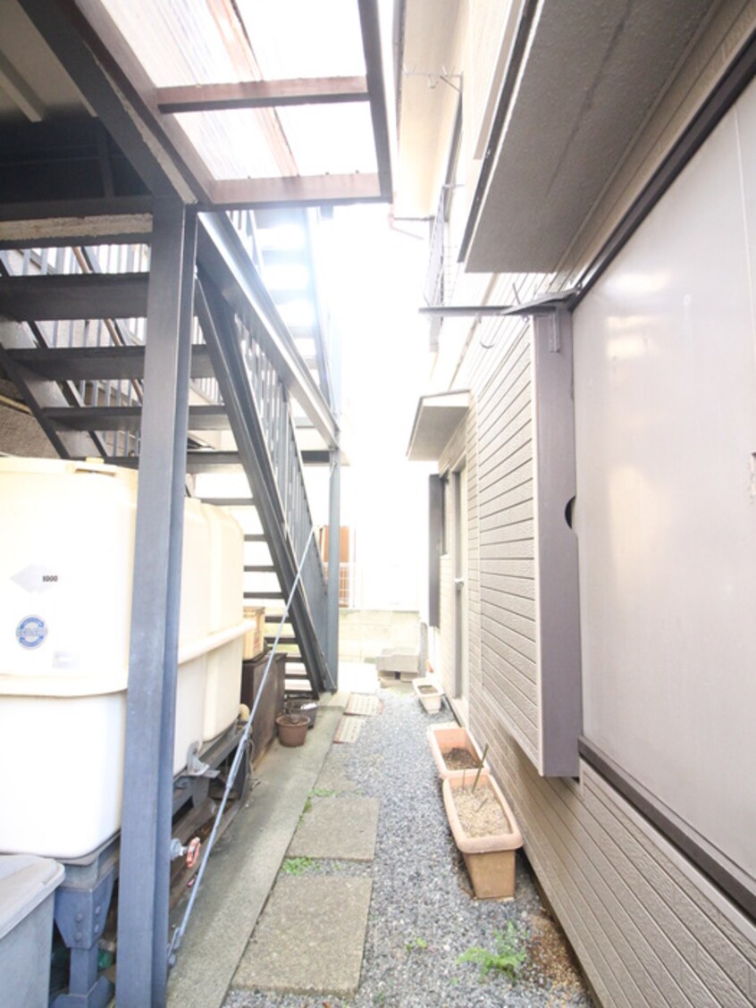 エントランス部分 睦荘