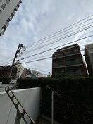 室内からの展望 PRIME URBAN 東中野 COURT