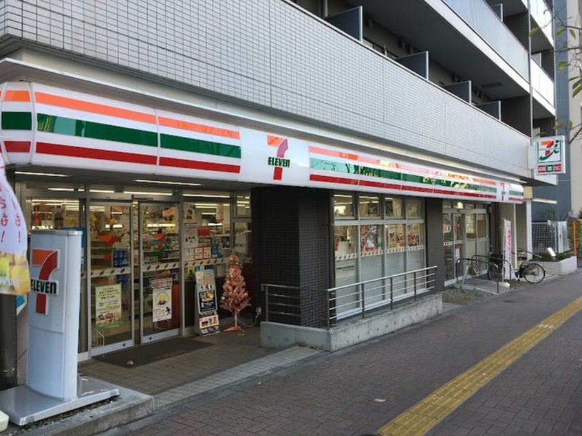 セブンイレブン 新宿上落合3丁目山手通り店(コンビニ)まで138m プレステ－ジ上落合