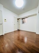 居室 コスモリード月島