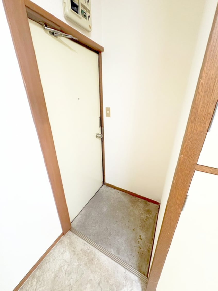 玄関 武蔵野ハイツ