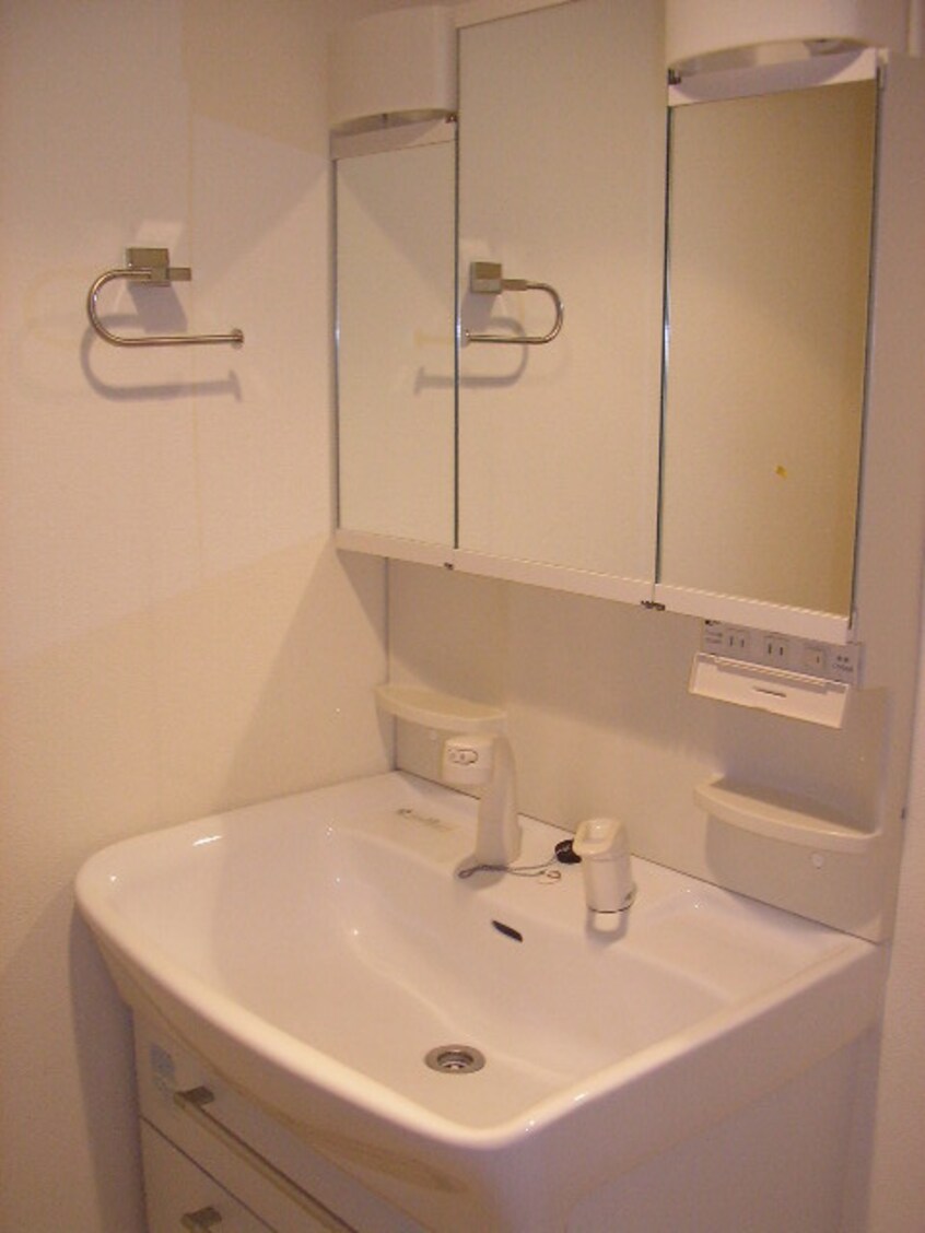 内観写真 カスタリア初台