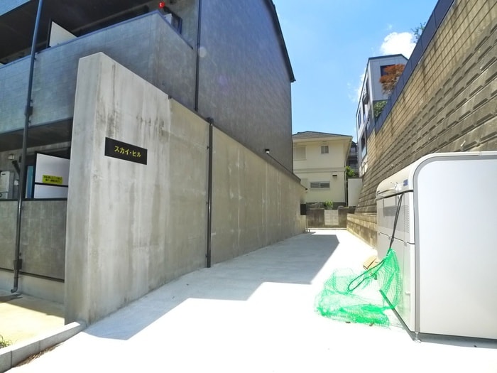 エントランス部分 Sky Hill