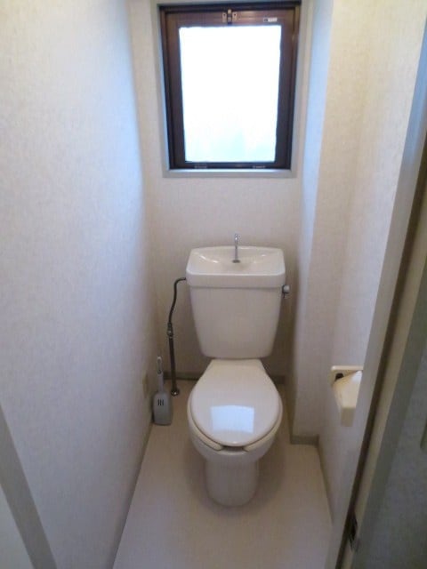 トイレ メゾンリヴァ－ベル