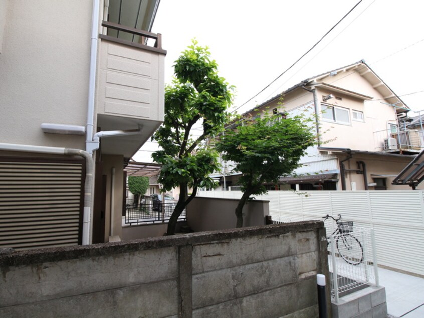 室内からの展望 AZEST-RENT西調布