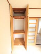 収納 シャト－松阪