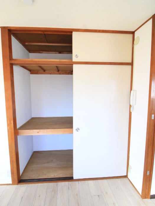 収納 シャト－松阪