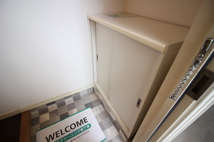 靴箱 メゾン成瀬