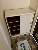 靴箱 メゾン成瀬