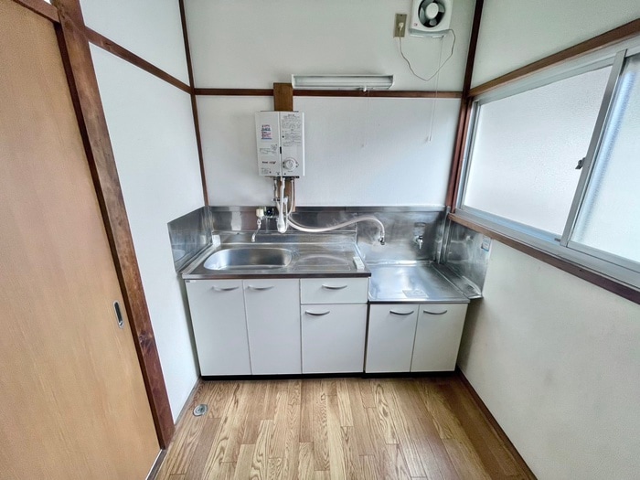 キッチン Ａｐａｒｔｍｅｎｔ欅
