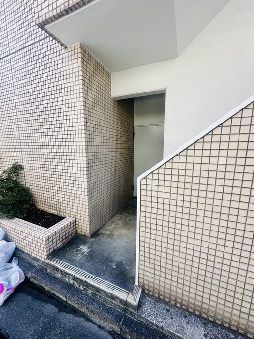 建物設備 モンプチ