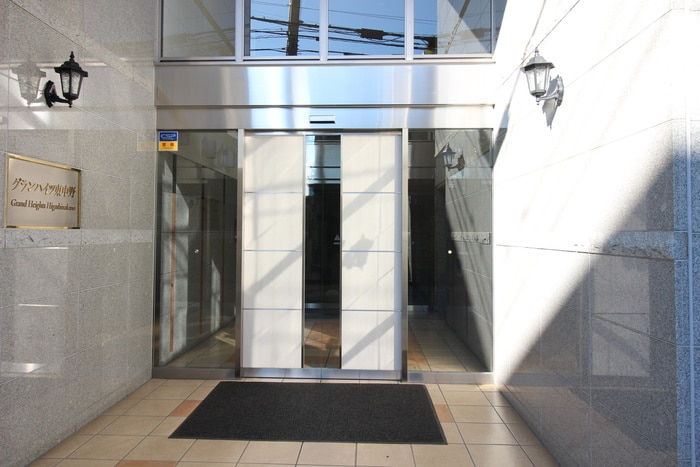 エントランス部分 グランハイツ東中野