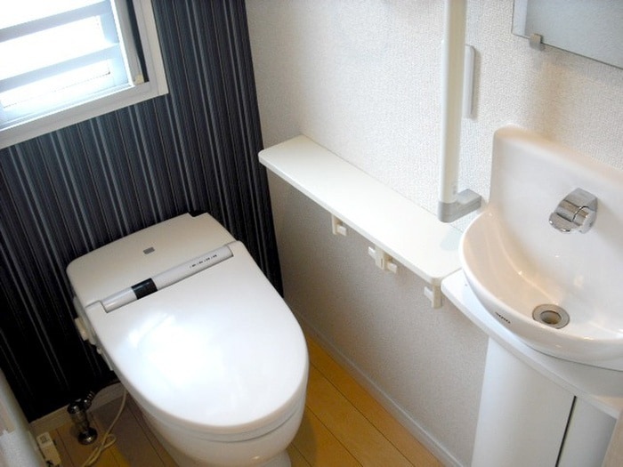 トイレ ラ・ベル元住吉（301）