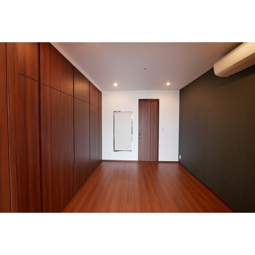 居室 ｺﾝﾌｫﾘｱ新宿ｲｰｽﾄｻｲﾄﾞﾀﾜｰ