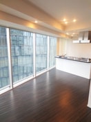 居室 ｺﾝﾌｫﾘｱ新宿ｲｰｽﾄｻｲﾄﾞﾀﾜｰ