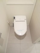 トイレ ｺﾝﾌｫﾘｱ新宿ｲｰｽﾄｻｲﾄﾞﾀﾜｰ
