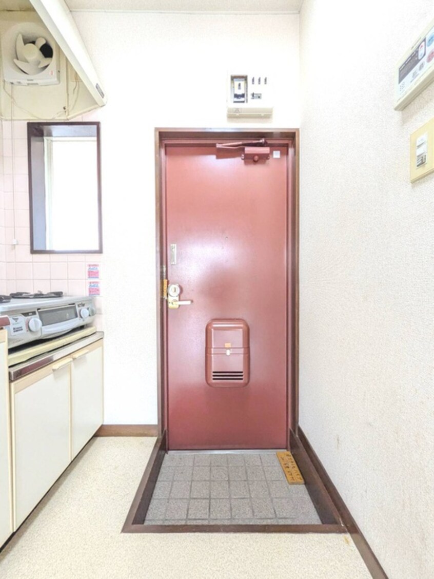 玄関 第三チトセハイツ