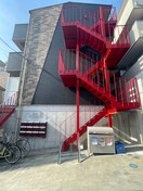 エントランス部分 ワンダーリリーフル