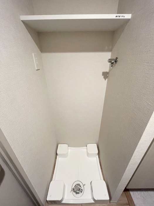 洗濯機置場 ﾜﾝﾙｰﾌﾚｼﾞﾃﾞﾝｽ上野御徒町