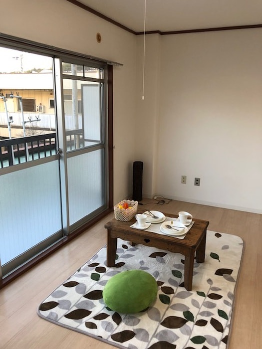 居室 めぐみビル
