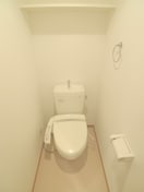 トイレ エム・ステージ白磁楼