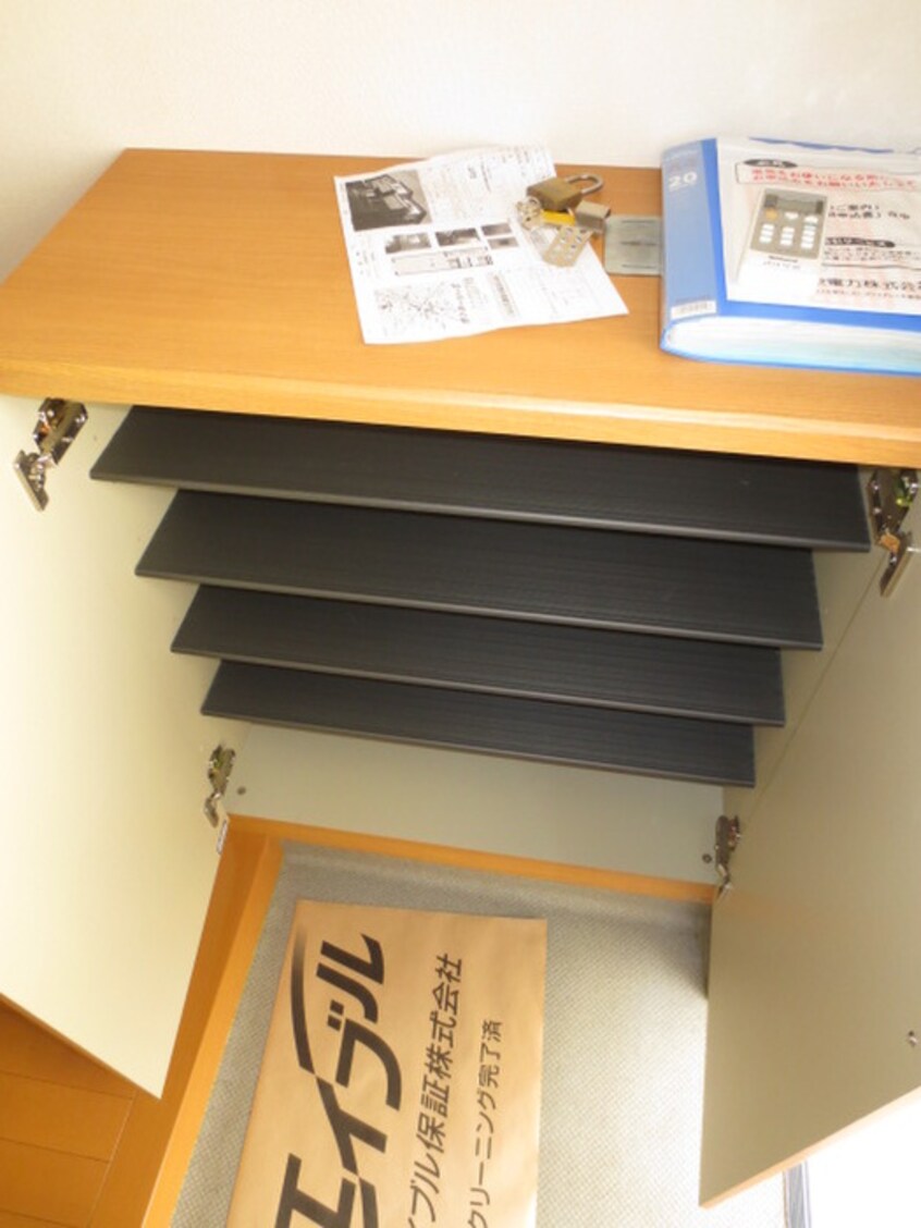 靴箱 Forest愛甲石田