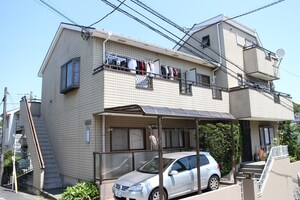サボイアンハウス