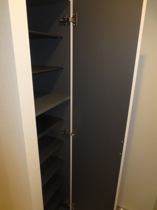 靴箱 リブリ・四谷上町富士見通り