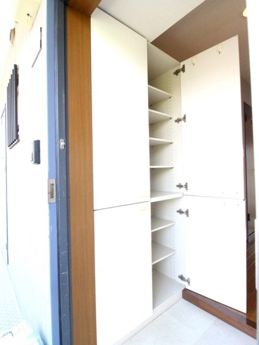 靴箱 アクシスあざみ野