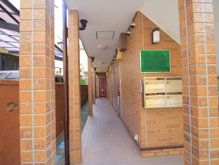 エントランス部分 プラス　パァ