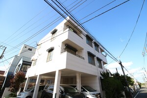 ドエル・イトー