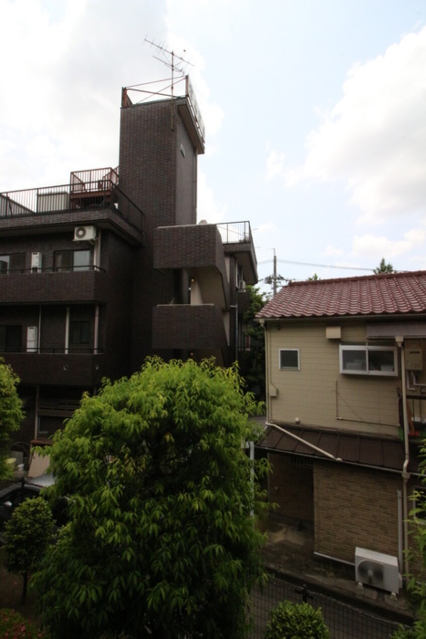 室内からの展望 鷺沼ドルチェヴィ－タ