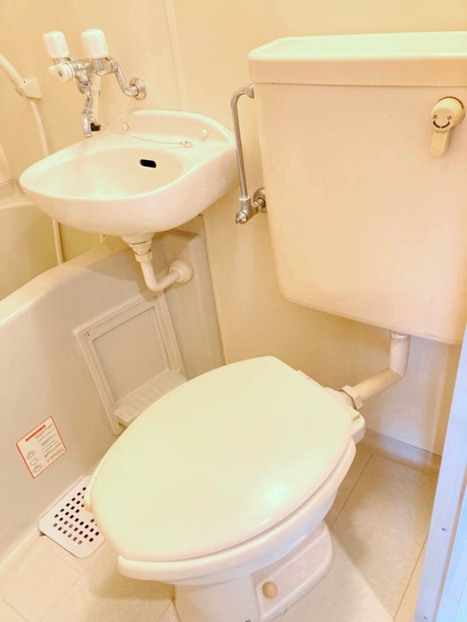 トイレ ラ・パイクス6112