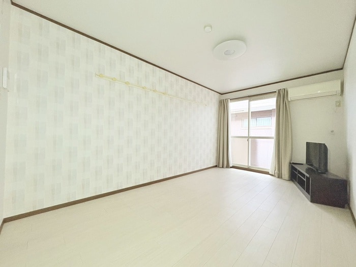 居室 フラッツマルイ