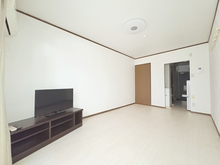 居室 フラッツマルイ