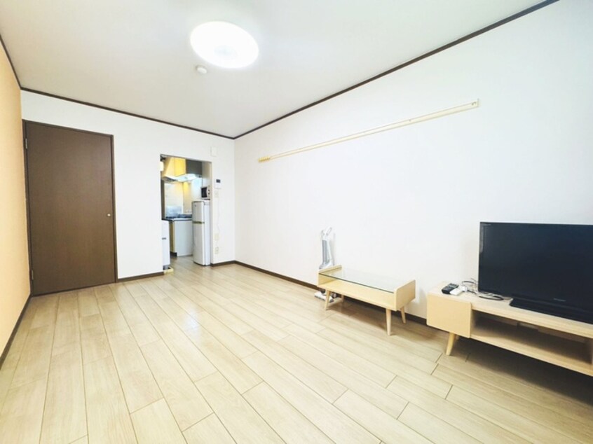 居室 フラッツマルイ