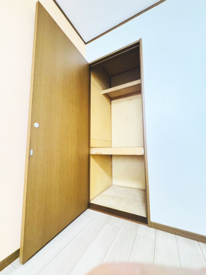 収納 フラッツマルイ