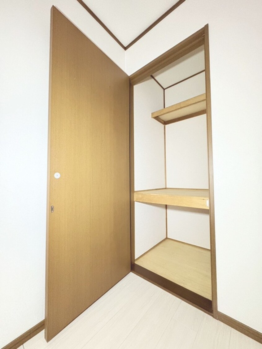 収納 フラッツマルイ