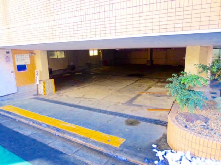 駐車場 グランデ－ル不二