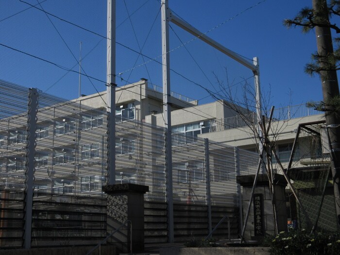 大曽根小学校(小学校)まで620m サンハイツＡ