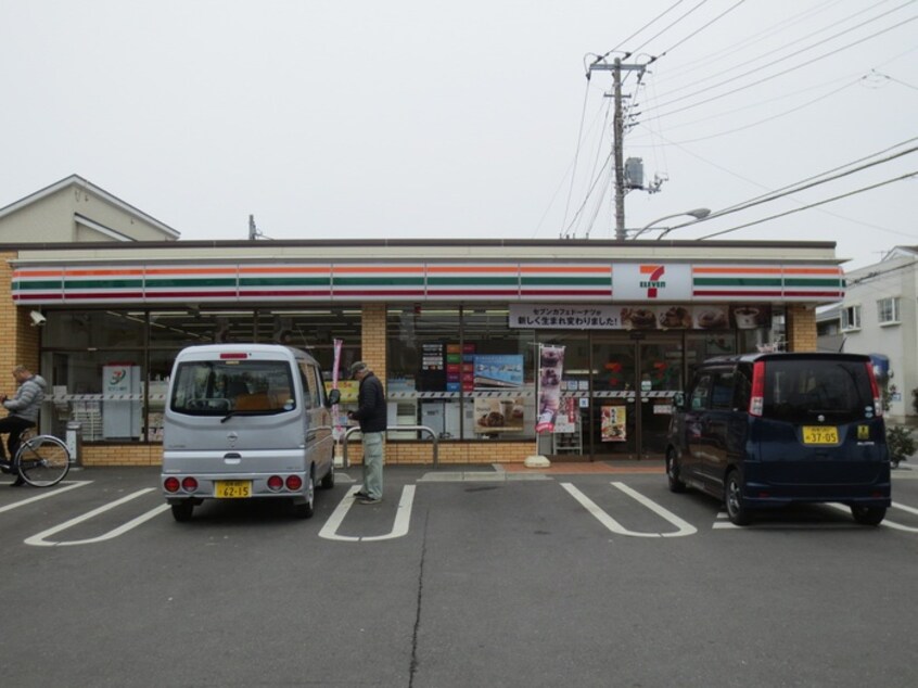 セブンイレブン(コンビニ)まで1200m 小川ハイツ