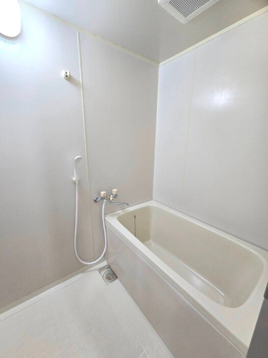 バス／シャワールーム等 ロイヤルプラザ清新